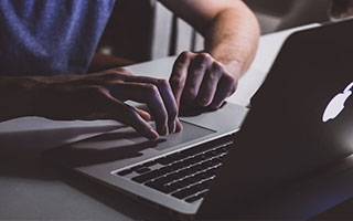 曼联必须留住卡里克担任主帅，理由太多了！深度分析 倚天足球